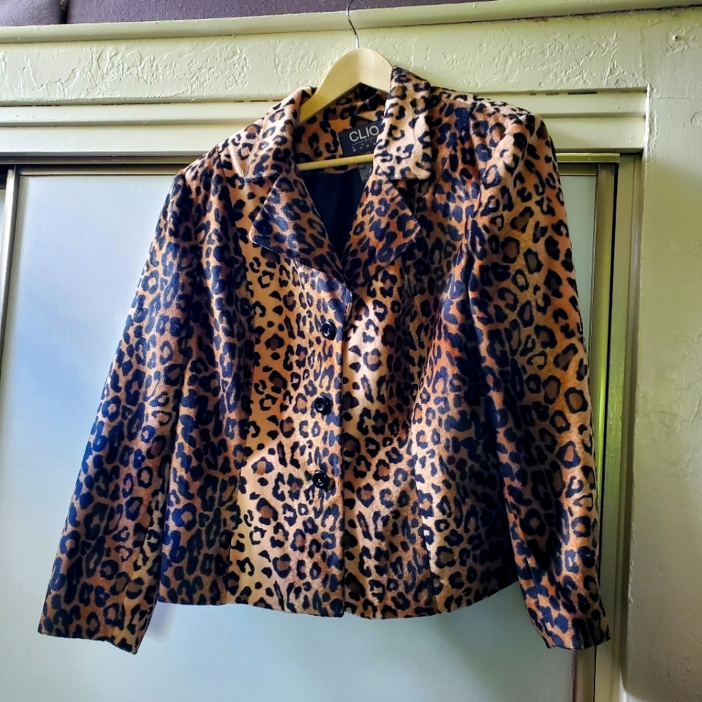 CLIO Leopard Jackett